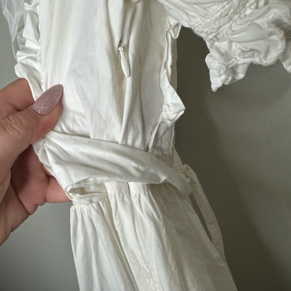 Dôen Hemlock White Puff Sleeve Dress - Picture 6 of 11